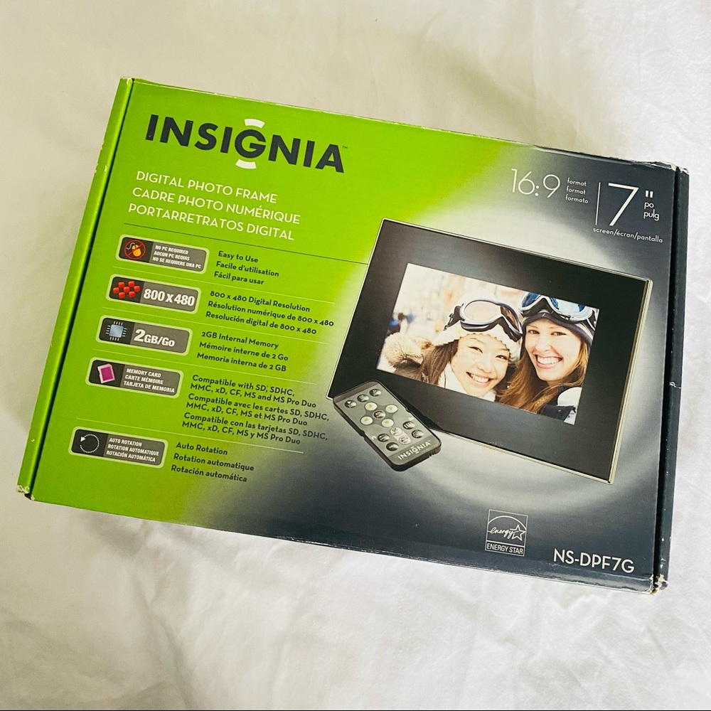 Insignia Digital Photo Frame